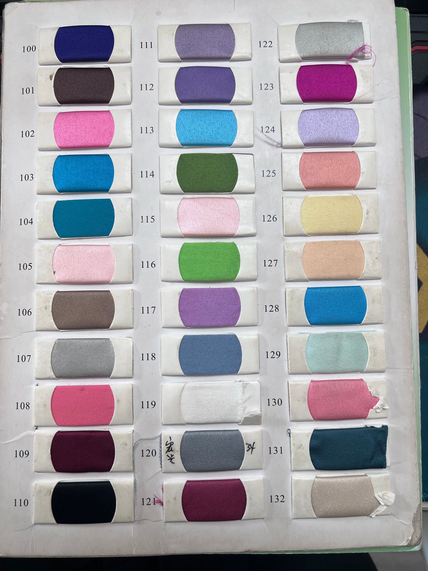 Elegant Long V Neck Satin Plus Size Wedding Dresses Sleeveless with Bow A Line Sweep Train Bridal Gown for Women