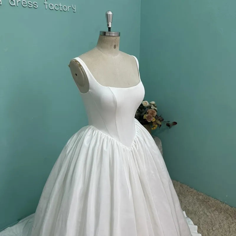 UMK 2025 Modern Women Taffeta A Line Wedding Dress Elegant Spaghetti Straps Lace up Sleeveless Bridal Gowns  Customized