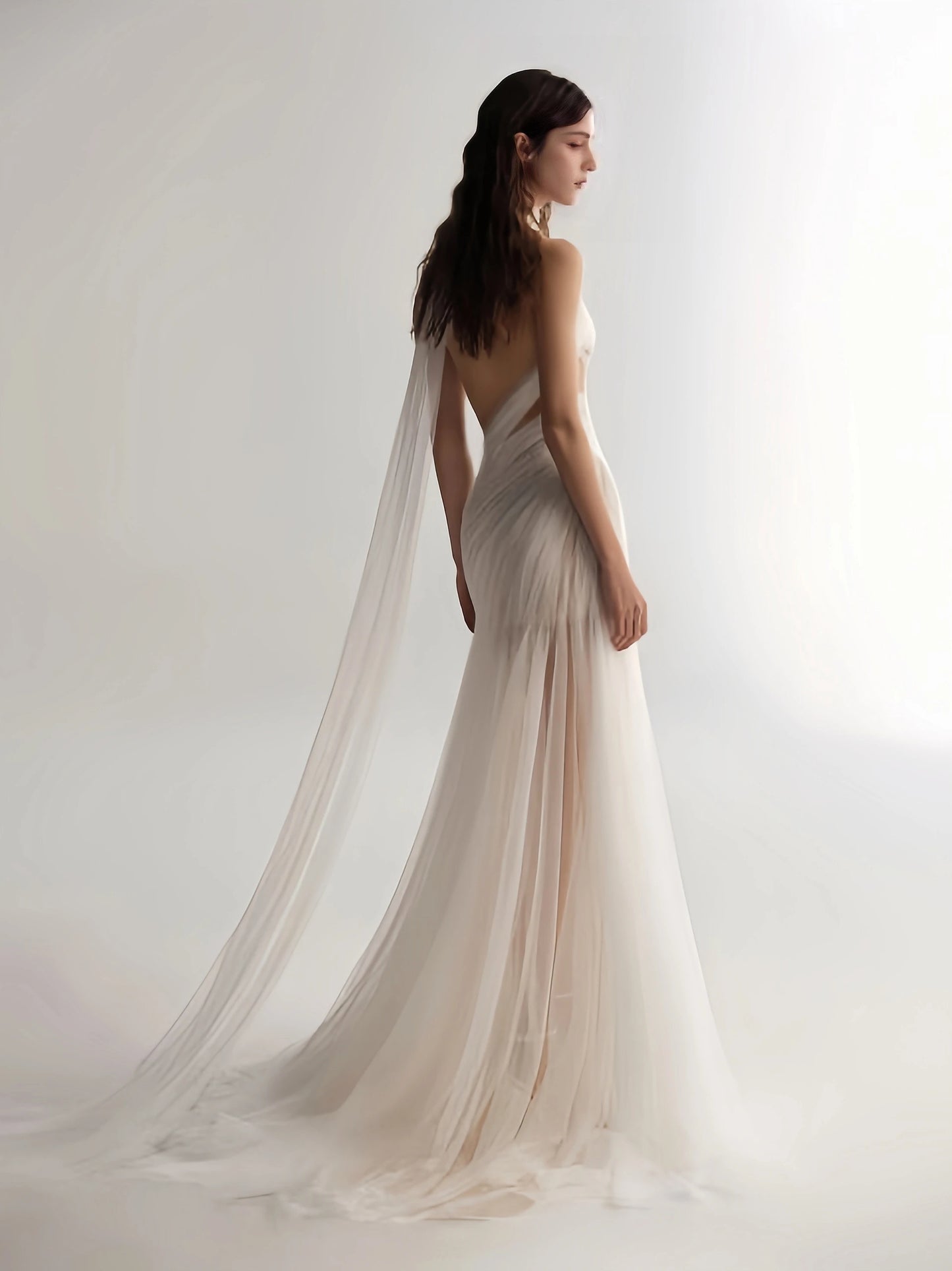 Elegant White Evening Dress A-Line Bandeau Sexy Backless Strapless Sleeveless Pleated Tulle Special Occasion Party Dress