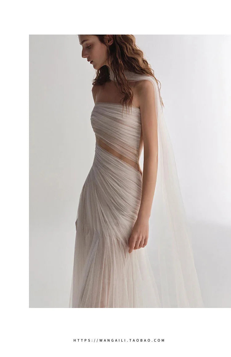 Elegant White Evening Dress A-Line Bandeau Sexy Backless Strapless Sleeveless Pleated Tulle Special Occasion Party Dress